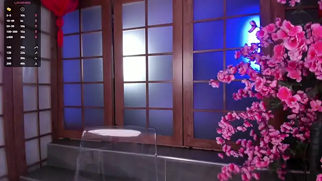 miiss anna online show from July 22, 11:02 am