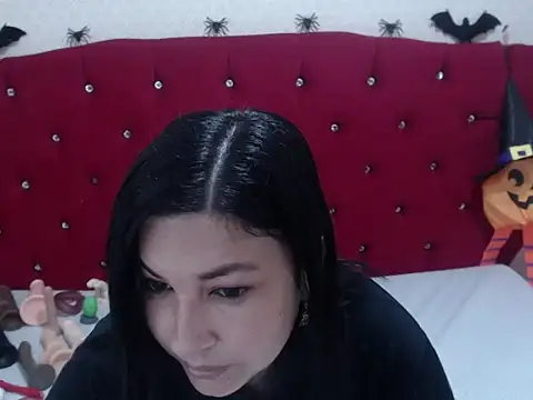 AdaFawxx online show from October 25, 3:03 am