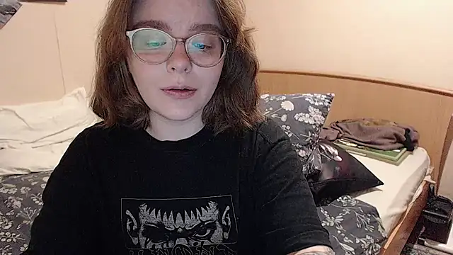 Chmiri cb online show from September 25, 2:43 pm