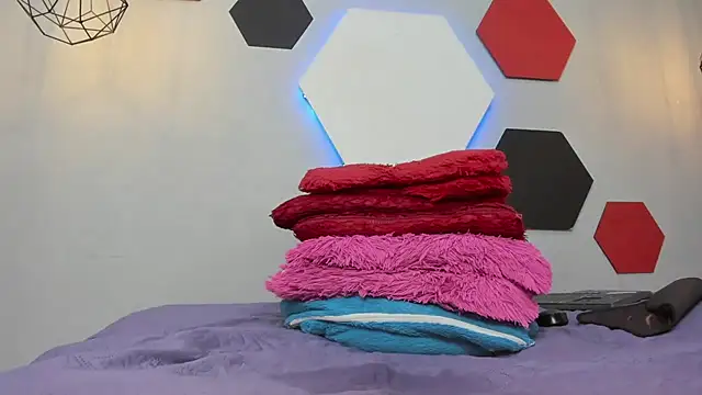 martinaclark online show from January 1, 1:05 pm