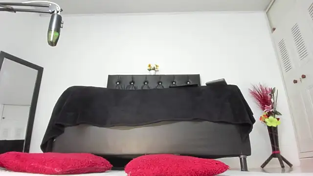 martinaclark online show from May 16, 12:07 am