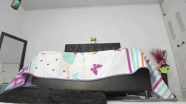 martinaclark online show from May 17, 10:28 pm