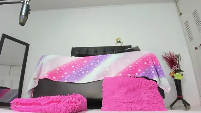 martinaclark online show from July 14, 2:05 am