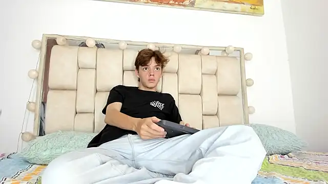 daniel hot03 online show from October 20, 8:53 pm