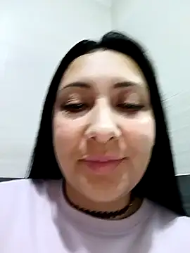 Snapshot of my-kitty chatting on January 11, 5:20 am my-kitty online show from January 11, 5:20 am