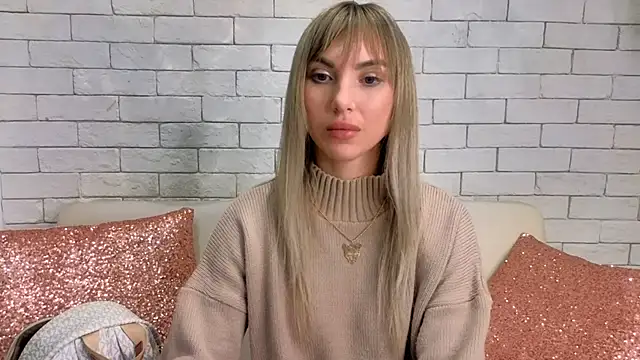 MiaMinx online show from February 3, 4:57 am