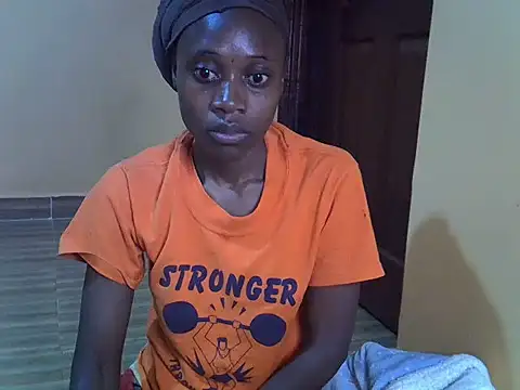 Snapshot of Tanaissa2 chatting on November 30, 1:42 am Tanaissa2 online show from November 30, 1:42 am