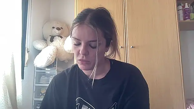 missykat online show from July 9, 10:19 am