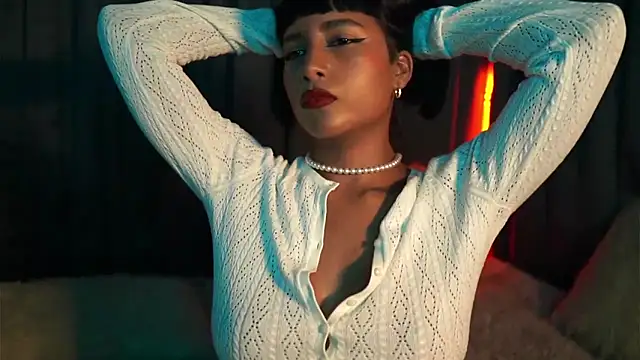 JulietaWinona online show from March 10, 9:31 pm