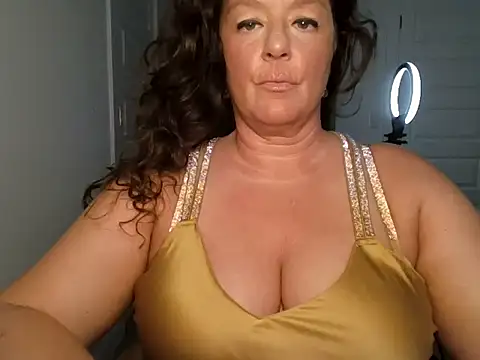 VestaValstar online show from May 23, 9:41 pm