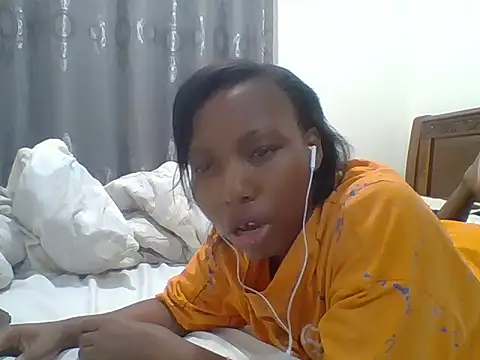 Snapshot of sexy__candyy chatting on September 28, 6:35 pm sexy candyy online show from September 28, 6:35 pm