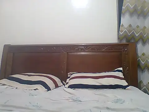 Snapshot of sexy__candyy chatting on October 26, 8:37 pm sexy candyy online show from October 26, 8:37 pm