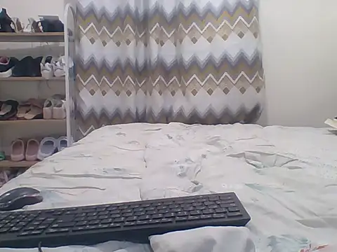 Snapshot of sexy__candyy chatting on December 2, 6:03 pm sexy candyy online show from December 2, 6:03 pm