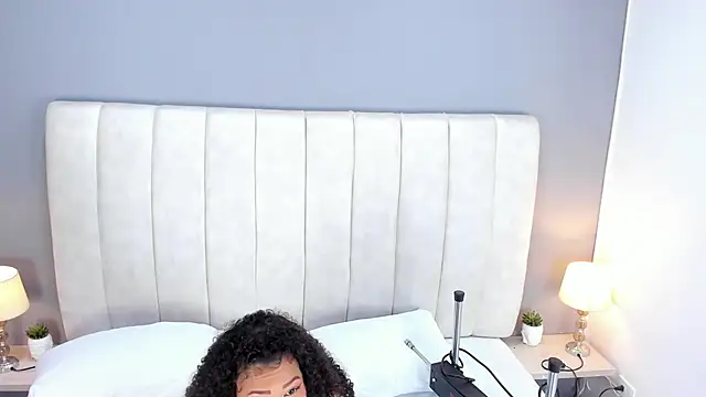 Ashleyy23x online show from November 14, 8:18 pm