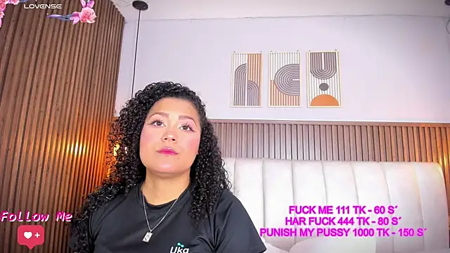Ashleyy23x online show from June 23, 7:34 pm