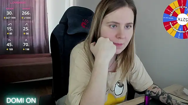 Olivia Munk online show from February 26, 9:42 am