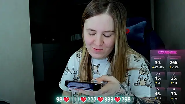 Olivia Munk online show from March 20, 3:55 am