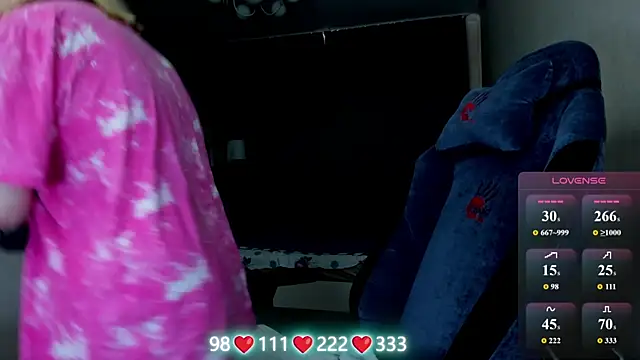 Olivia Munk online show from June 9, 3:51 am
