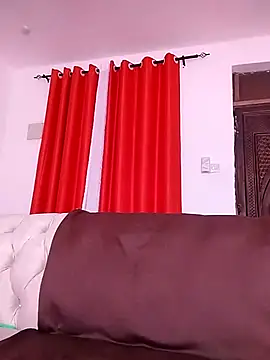 Kamdollie online show from February 2, 7:09 am