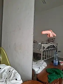 Kamdollie online show from October 4, 6:11 am