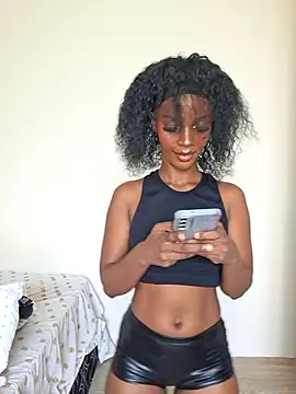 Kamdollie online show from November 30, 8:51 am