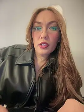 MichelleFerry  online show from January 5, 4:58 am