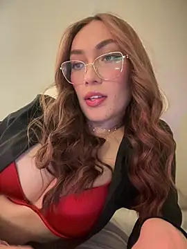 MichelleFerry  online show from February 2, 4:05 am