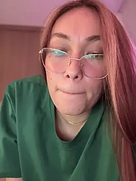 MichelleFerry  online show from March 1, 10:13 am