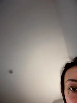 Snapshot of MichelleFerry_ chatting on January 8, 5:10 am MichelleFerry online show from January 8, 5:10 am