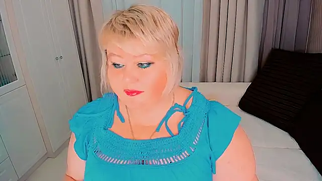 BIGTITSBBW online show from December 17, 6:20 pm