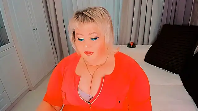 BIGTITSBBW online show from December 31, 4:35 pm
