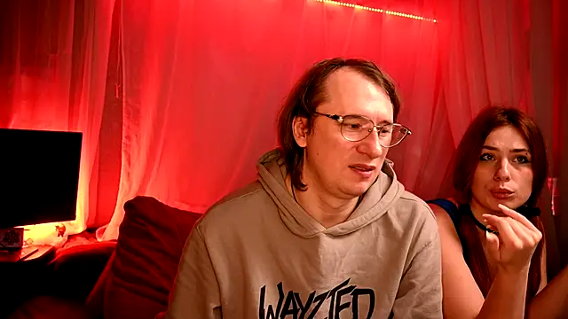 Claudia and elon  online show from October 20, 8:48 am