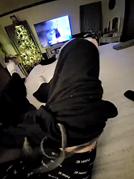 JoJob10 online show from December 16, 10:59 pm