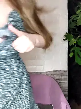Snapshot of SexyMichellexo chatting on June 26, 10:47 pm SexyMichellexo online show from June 26, 10:47 pm