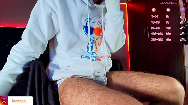 kuzzcoo online show from October 12, 11:53 am