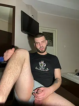 ElChapoGuzman95 online show from January 24, 9:47 pm