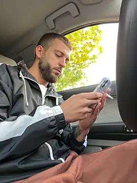 ElChapoGuzman95 online show from October 11, 5:28 am