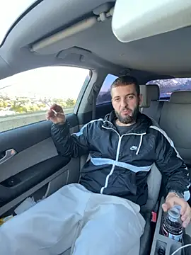 ElChapoGuzman95 online show from October 19, 6:03 am