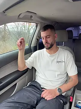 ElChapoGuzman95 online show from November 29, 7:22 am