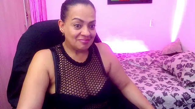 Snapshot of menfismuller2 chatting on June 17, 2:58 am menfismuller2 online show from June 17, 2:58 am