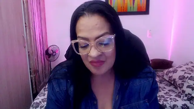 Snapshot of menfismuller2 chatting on June 18, 9:41 pm menfismuller2 online show from June 18, 9:41 pm