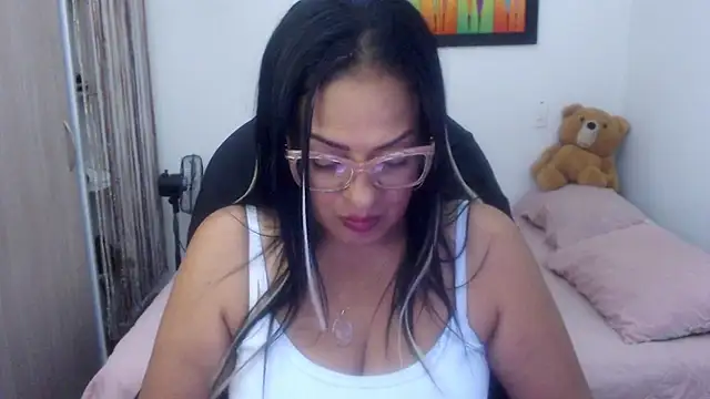 Snapshot of menfismuller2 chatting on July 28, 7:39 pm menfismuller2 online show from July 28, 7:39 pm