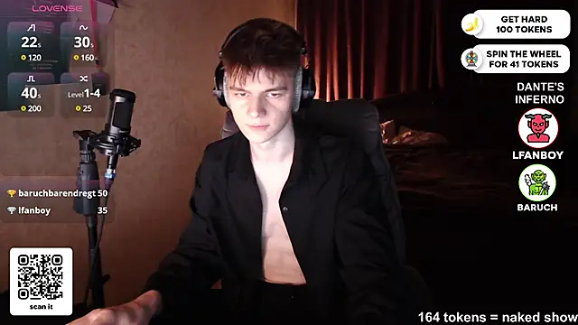 dantebigboi300 online show from February 25, 9:24 pm