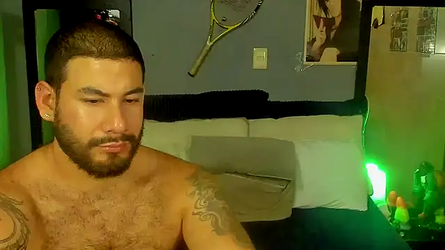 Snapshot of Prometeo-grizzly chatting on December 14, 3:51 am Prometeo-grizzly online show from December 14, 3:51 am