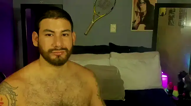 Snapshot of Prometeo-grizzly chatting on December 21, 2:30 am Prometeo-grizzly online show from December 21, 2:30 am