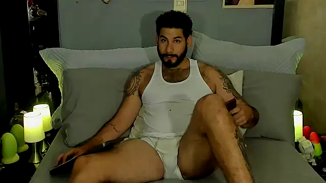 Snapshot of Prometeo-grizzly chatting on February 2, 6:04 am Prometeo-grizzly online show from February 2, 6:04 am