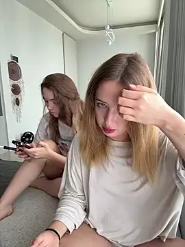 Nura n Sarah online show from October 5, 3:27 am