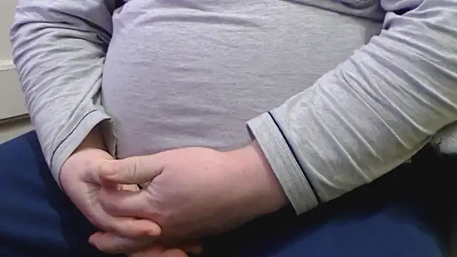 Snapshot of tipko123 chatting on January 11, 2:47 pm tipko123 online show from January 11, 2:47 pm