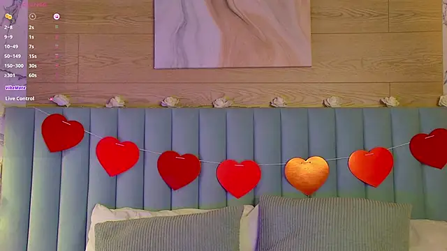 CarolReeves online show from February 13, 12:00 pm