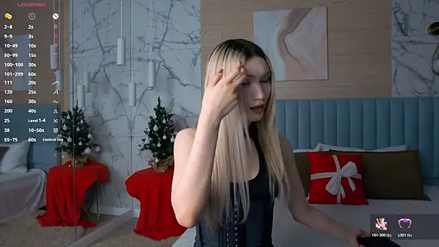 CarolReeves online show from January 9, 4:54 pm